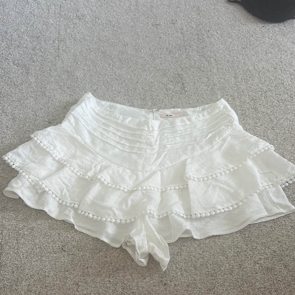 Francesca's Collections White Ruffled Skorts